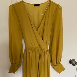 Mustard-yellow, elegant, v-neck sundress [Medium]